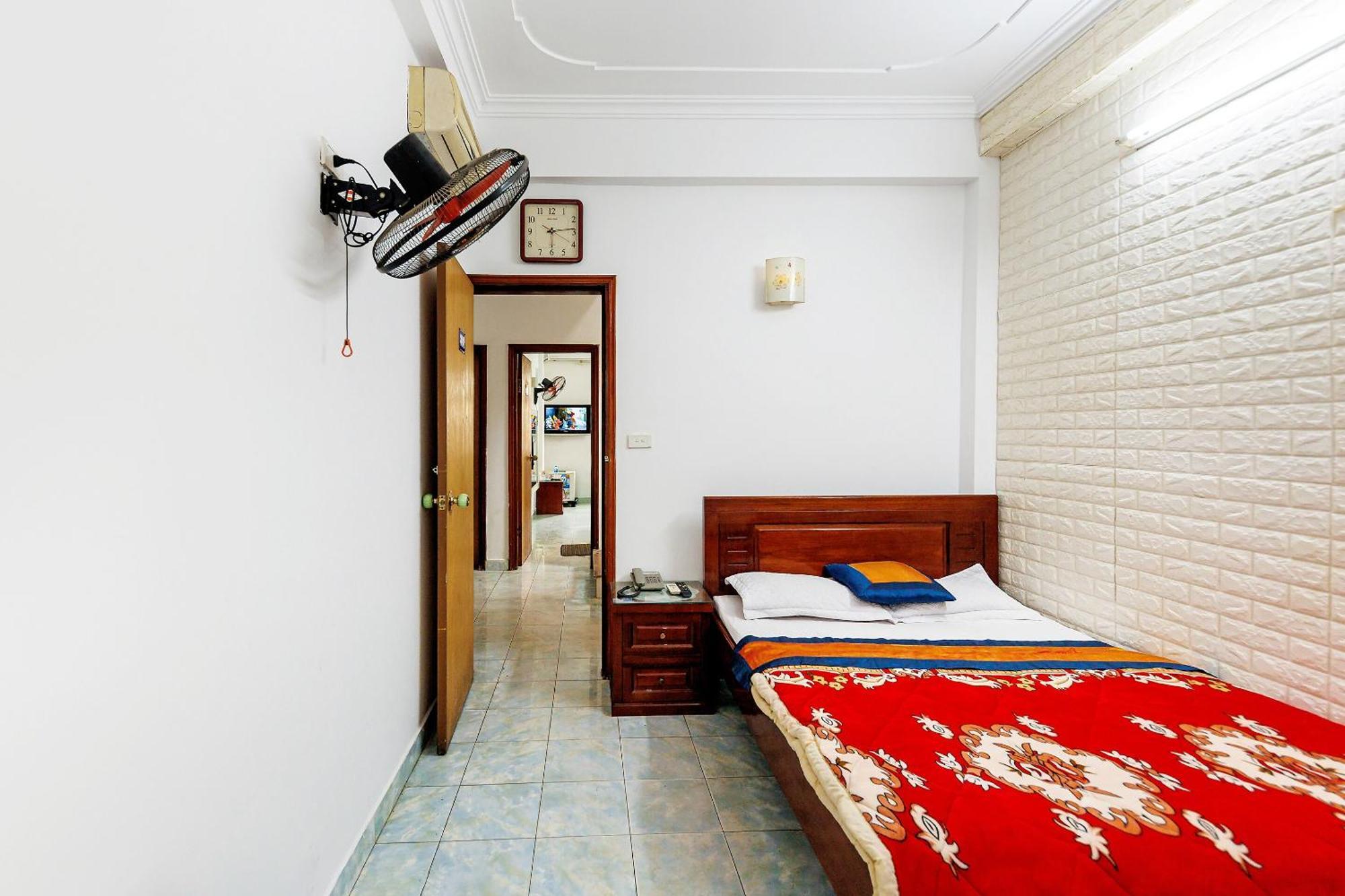 Binh Minh Ngoc Khanh Hotel Hanoi Buitenkant foto